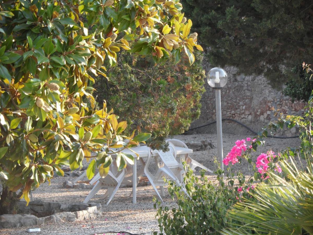 Azienda Agrituristica Masseria Campi San Vito dei Normanni Exterior photo